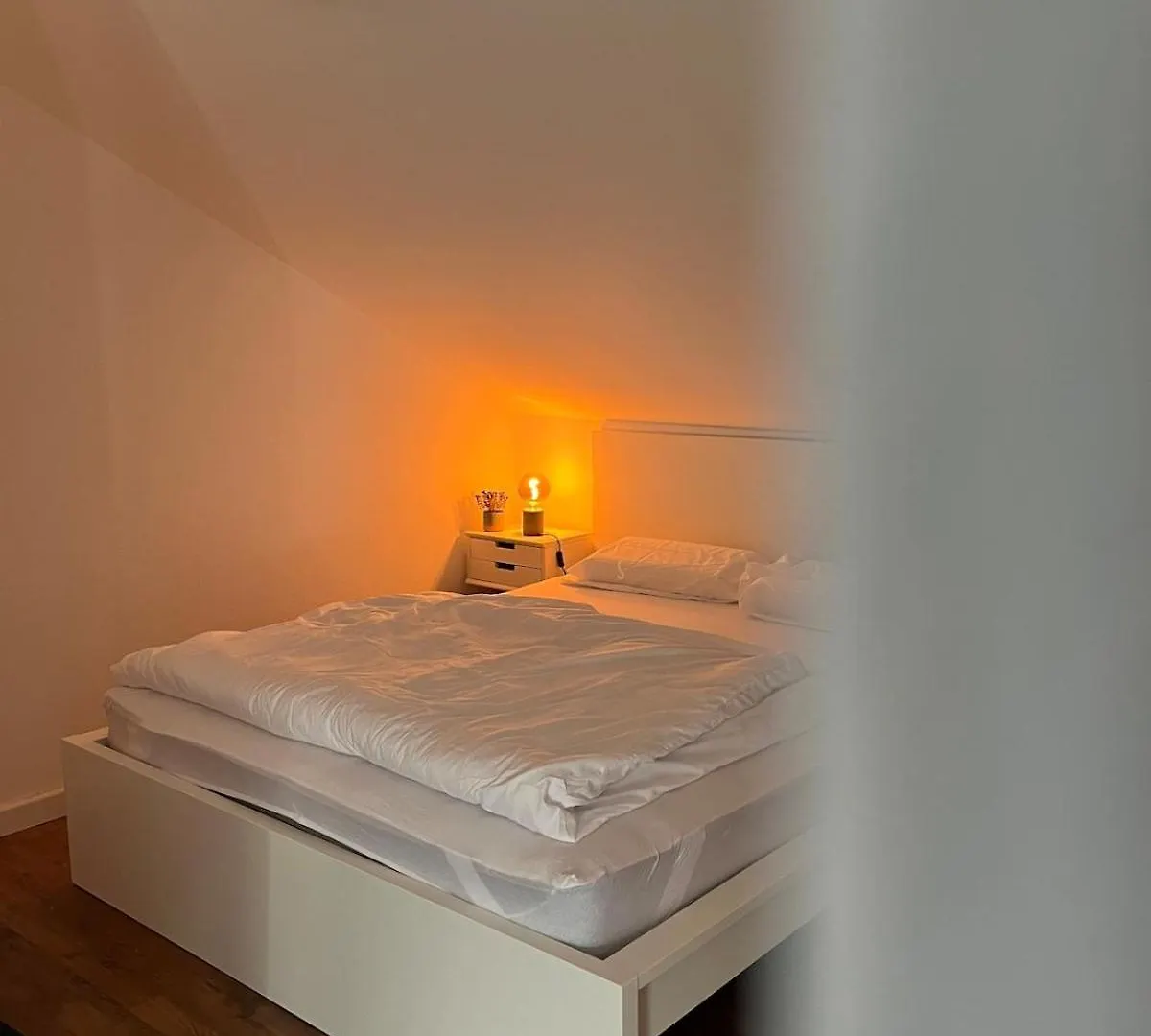Moderne & Stilvolle Wohnung - Messe & Flughafen Muenchen Poing Apartment