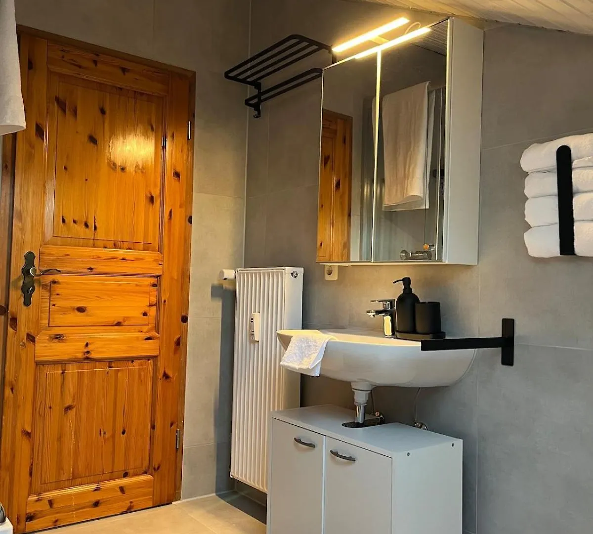Apartment Moderne & Stilvolle Wohnung - Messe & Flughafen Muenchen Poing Germany