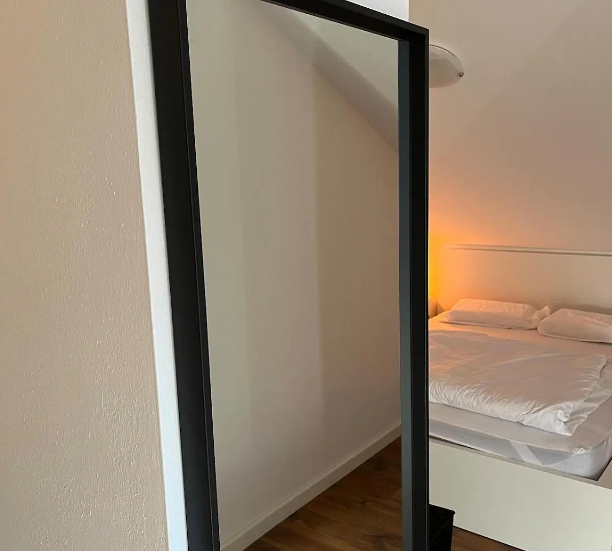 Moderne & Stilvolle Wohnung - Messe & Flughafen Muenchen Poing 0*,