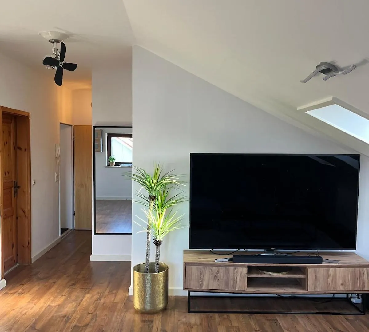 Moderne & Stilvolle Wohnung - Messe & Flughafen Muenchen Poing